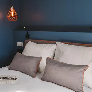 Le Petit Cosy Paris